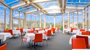 BEST WESTERN Airport Motel and Convention Centre - QLD Tourism