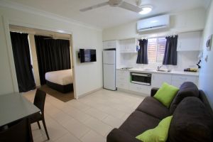 Endeavour Inn Emu Park - QLD Tourism