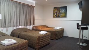 The Commercial Hotel Motel - QLD Tourism
