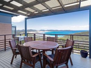 Beach House 7' 26 One Mile Close - air conditioned wifi foxtel linen - QLD Tourism